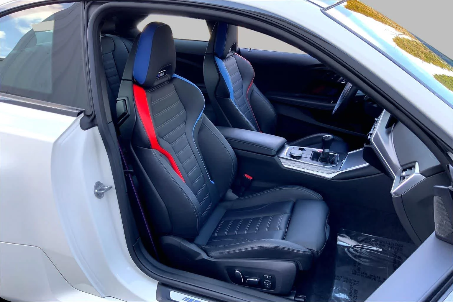 Certified Used 2024 Alpine White BMW  image 6