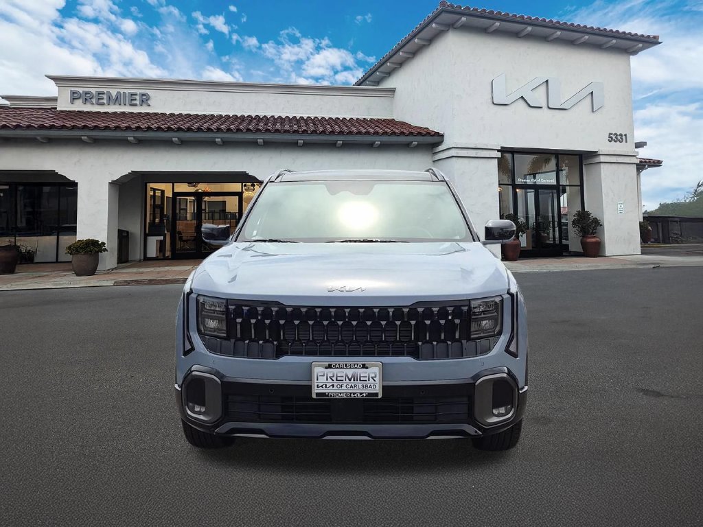 New 2027 Pale Gray Kia X-Line S image 3