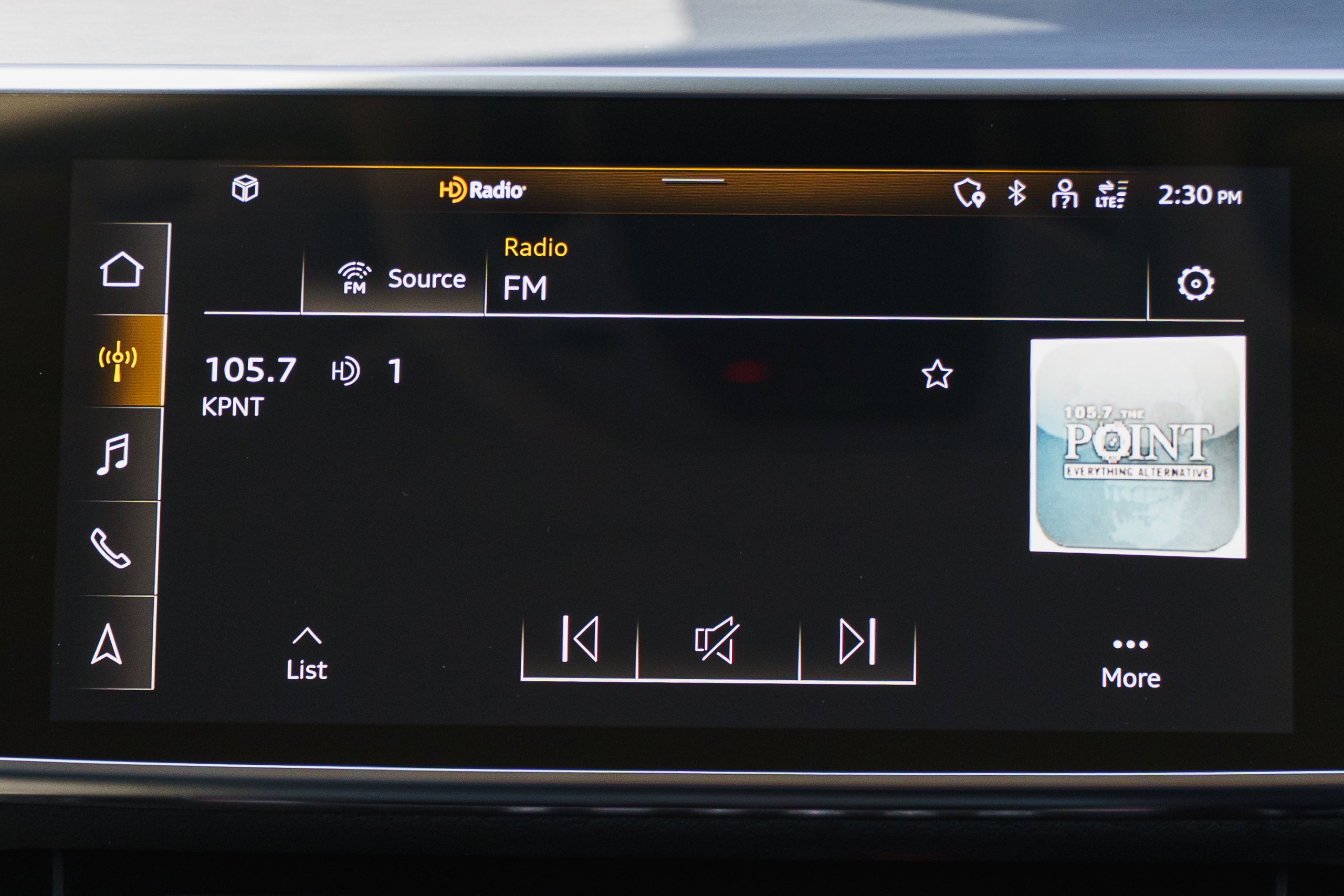 Used 2022 Daytona Gray Pearl Effect Audi  image 12