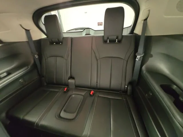 Used 2025 Beige INFINITI LUXE image 18