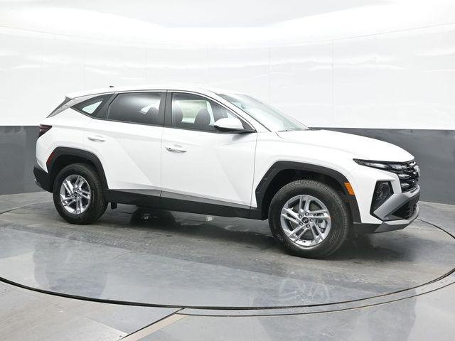 New 2026 White Hyundai SE AWD image 7