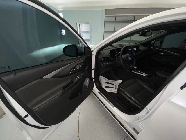 Used 2025 White Buick Avenir image 11