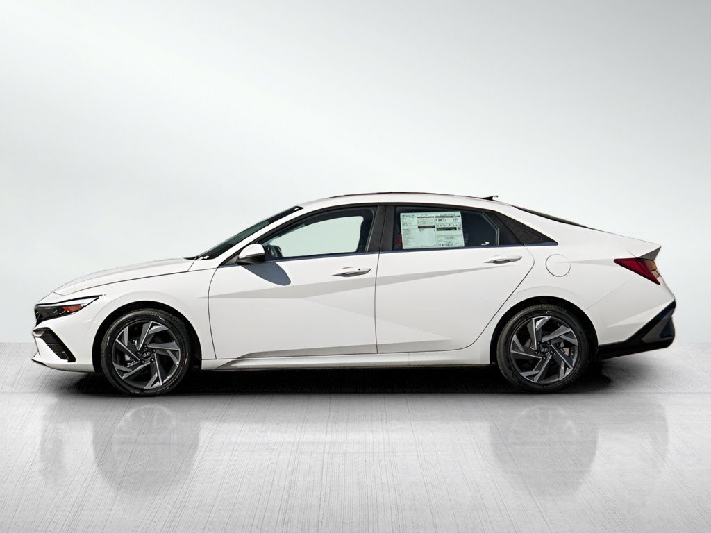 New 2026 Serenity White Hyundai Limited Sedan FWD image 4