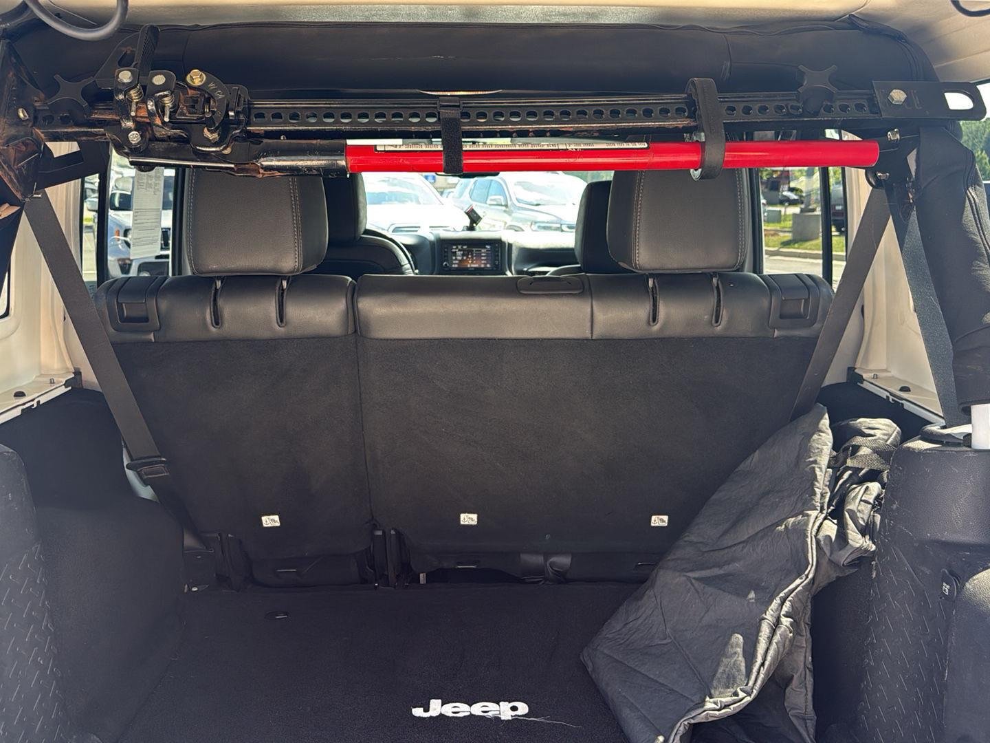 Used 2016 Bright White Clearcoat Jeep Backcountry image 30