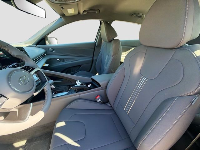 Used 2026 White Hyundai SEL Sport image 20