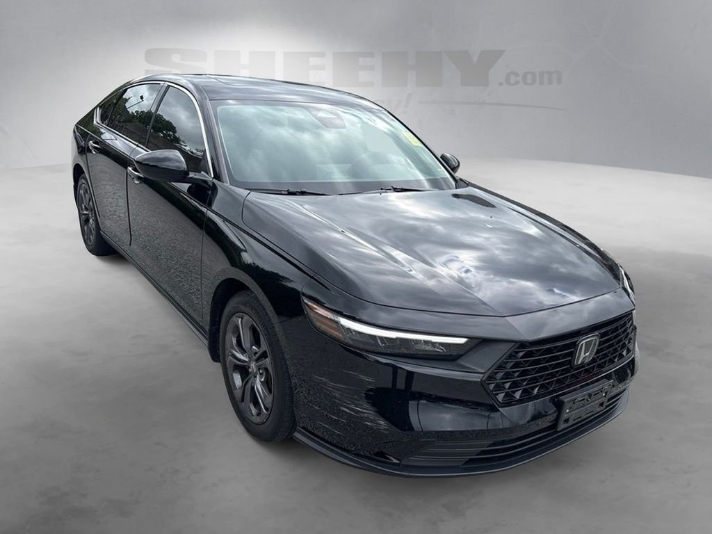 Used 2023 Black Honda EX image 2