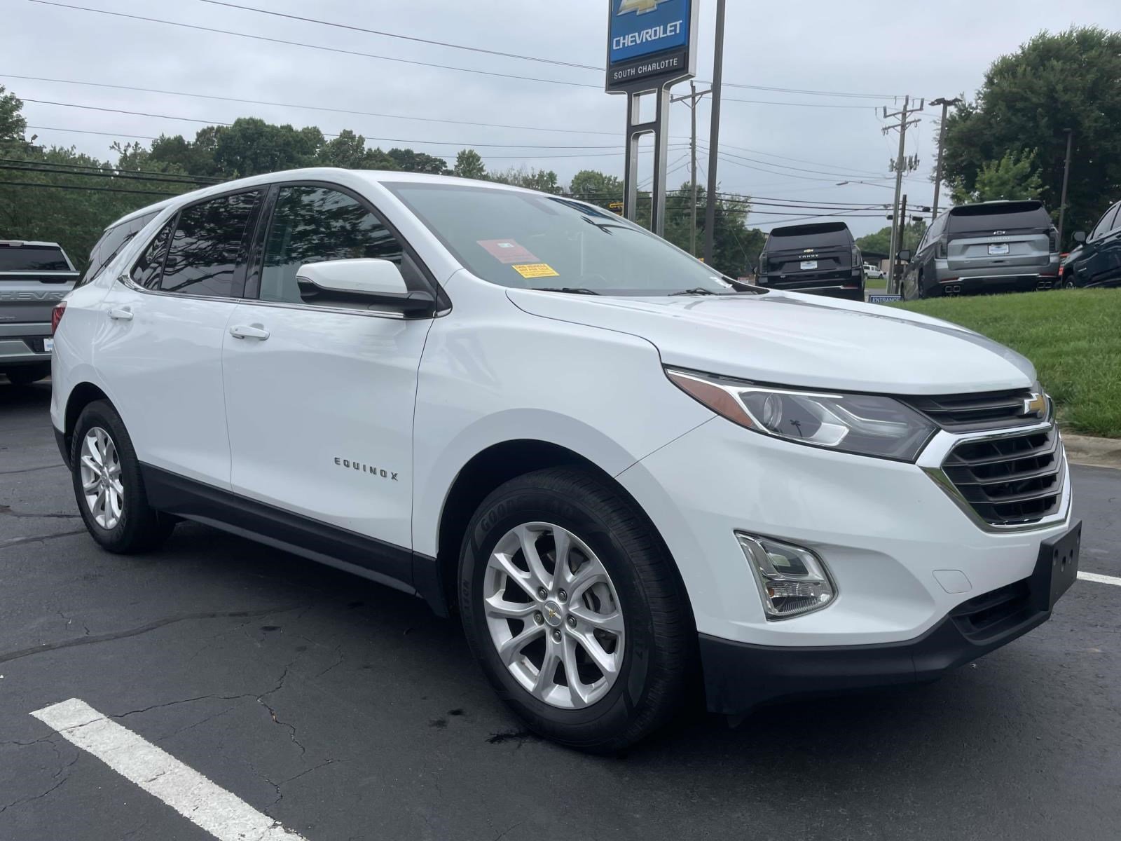 Used 2018 Summit White Chevrolet LT image 3