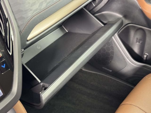 Used 2026 White Subaru Touring image 30