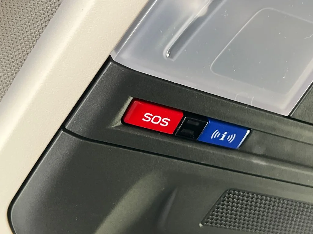 New 2026 LITHIUM RED PEARL Subaru Limited image 34