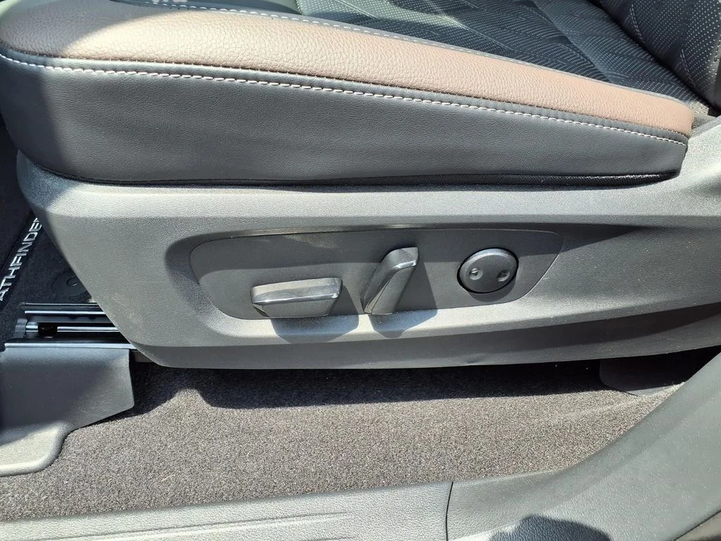 New 2026 Boulder Gray Pearl Nissan Platinum image 21