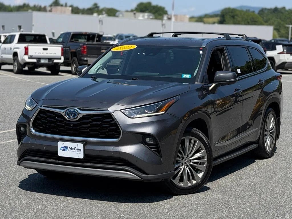 Used 2021 Gray Toyota Platinum image 1