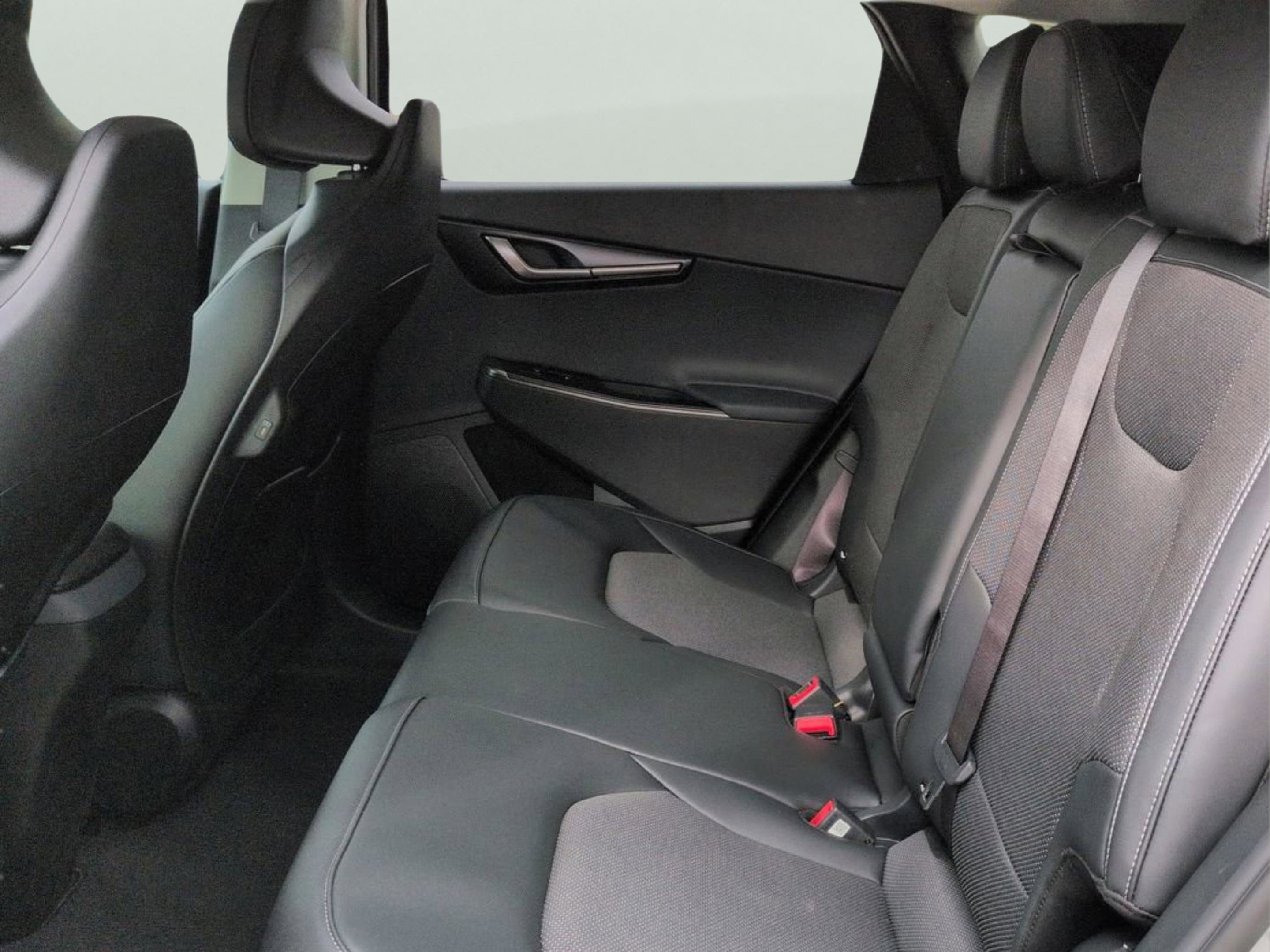 New 2026 Wolf Gray Kia Light Long Range image 29