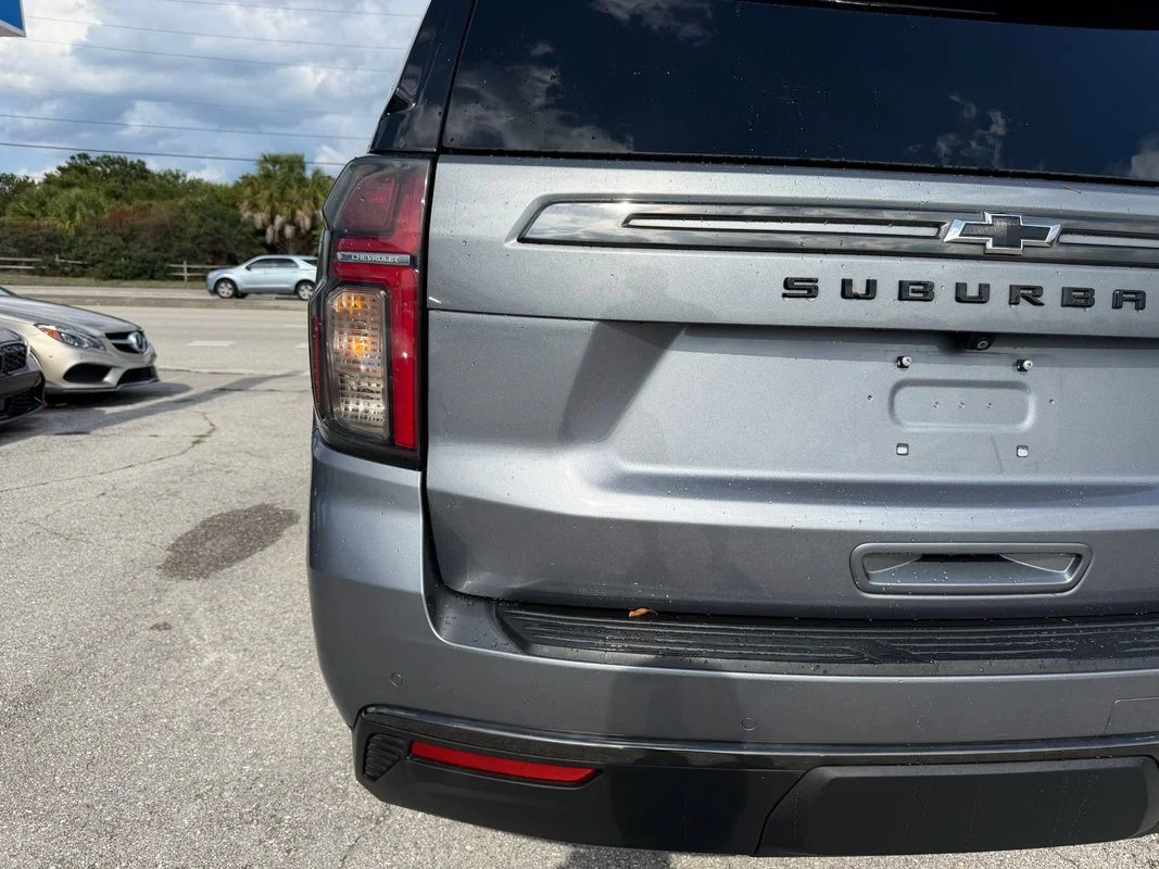 Used 2022  Chevrolet 4WD Z71 image 8