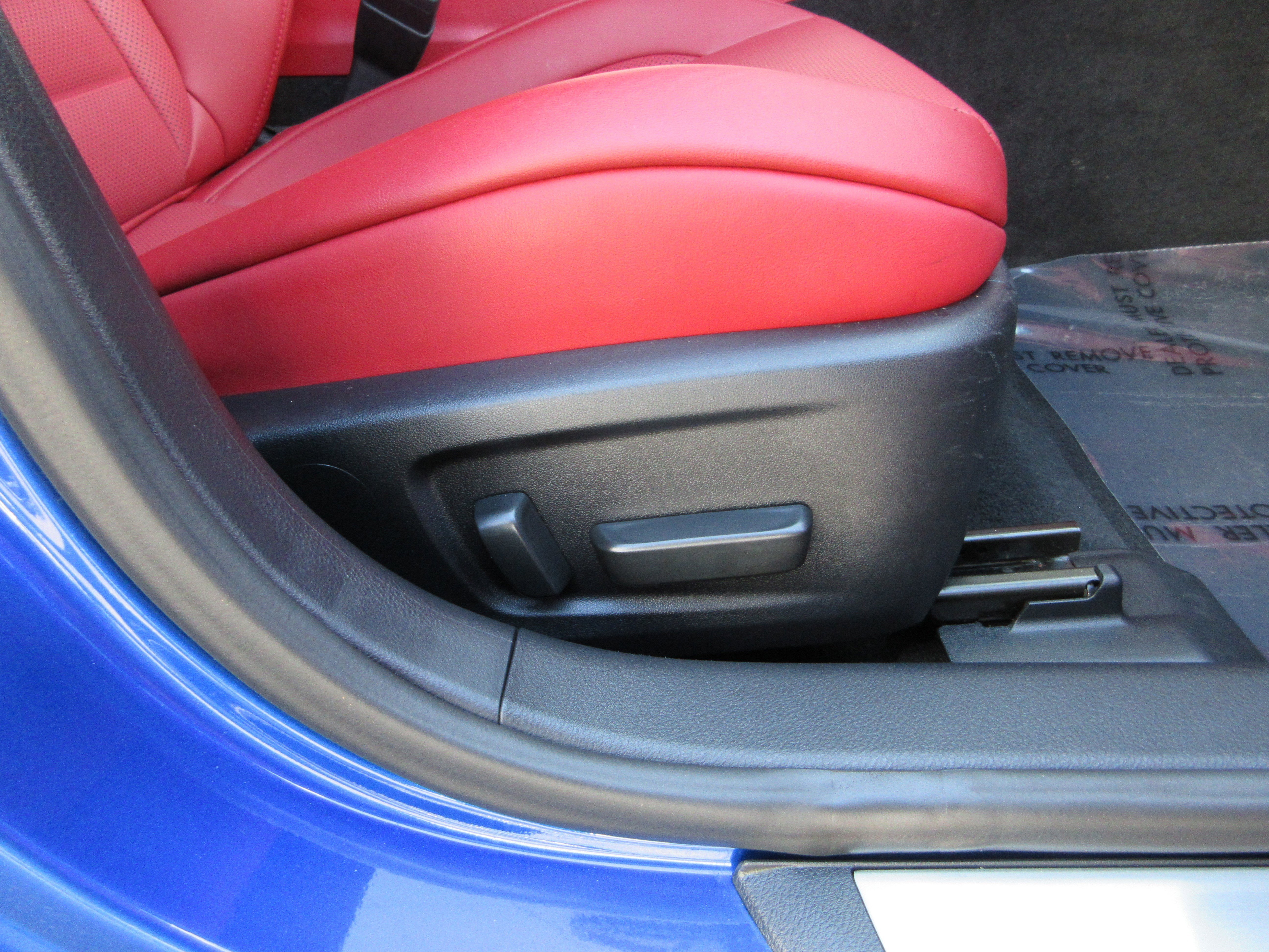 2024 Lexus IS 350 F SPORT - Photo 26