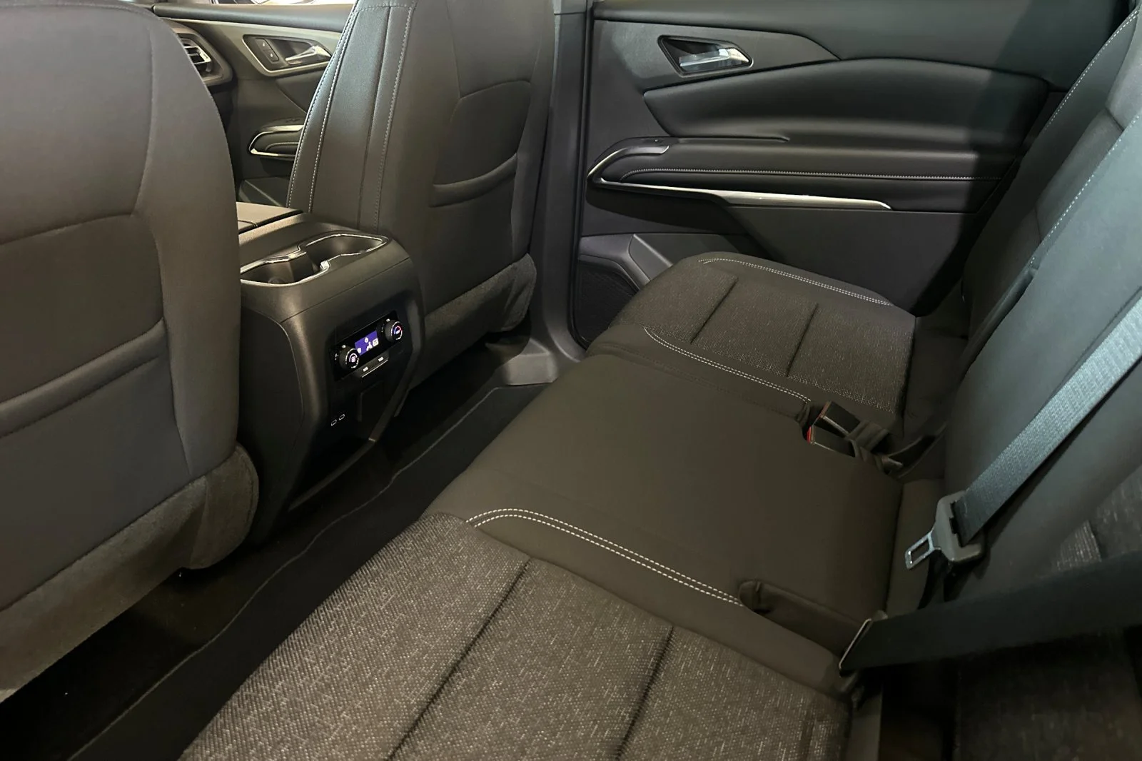 New 2027 Trillium Green Metallic Chevrolet LT image 12