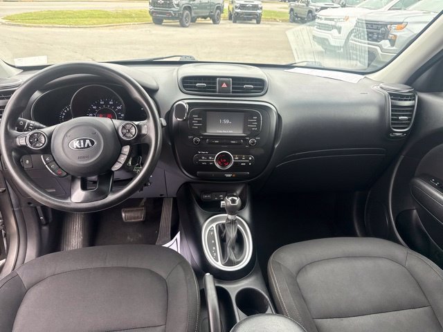 Used 2017 Gray Kia Plus image 25