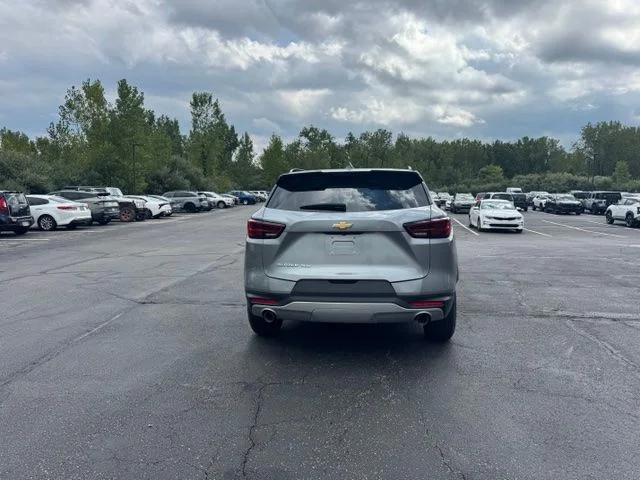 Used 2024 Sterling Gray Metallic Chevrolet LT image 7