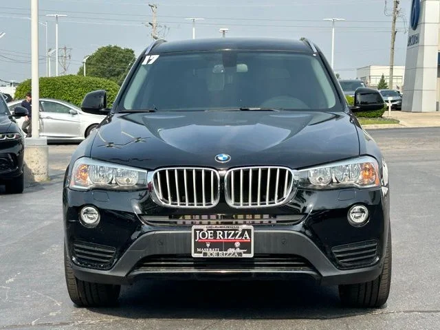 Used 2017 Black BMW xDrive28i image 2