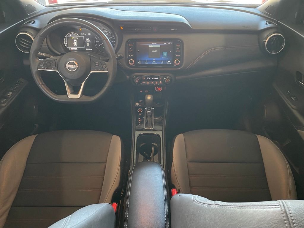 Used 2024 White Nissan SR image 11