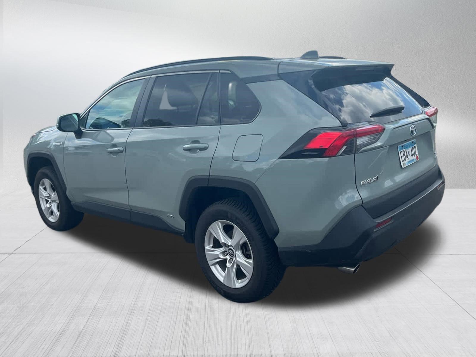 Used 2020 Lunar Rock Toyota Hybrid XLE image 7