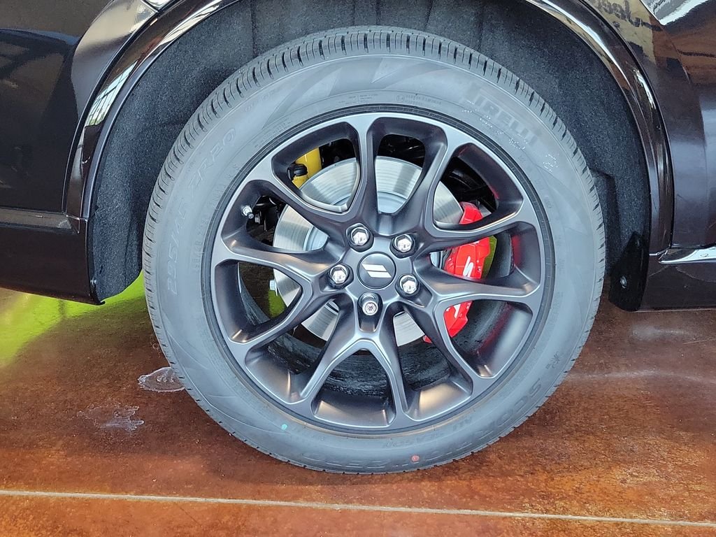 New 2026 Diamond Black Clear-Coat Exterior Paint Dodge R/T 392 BLACKTOP AWD image 5