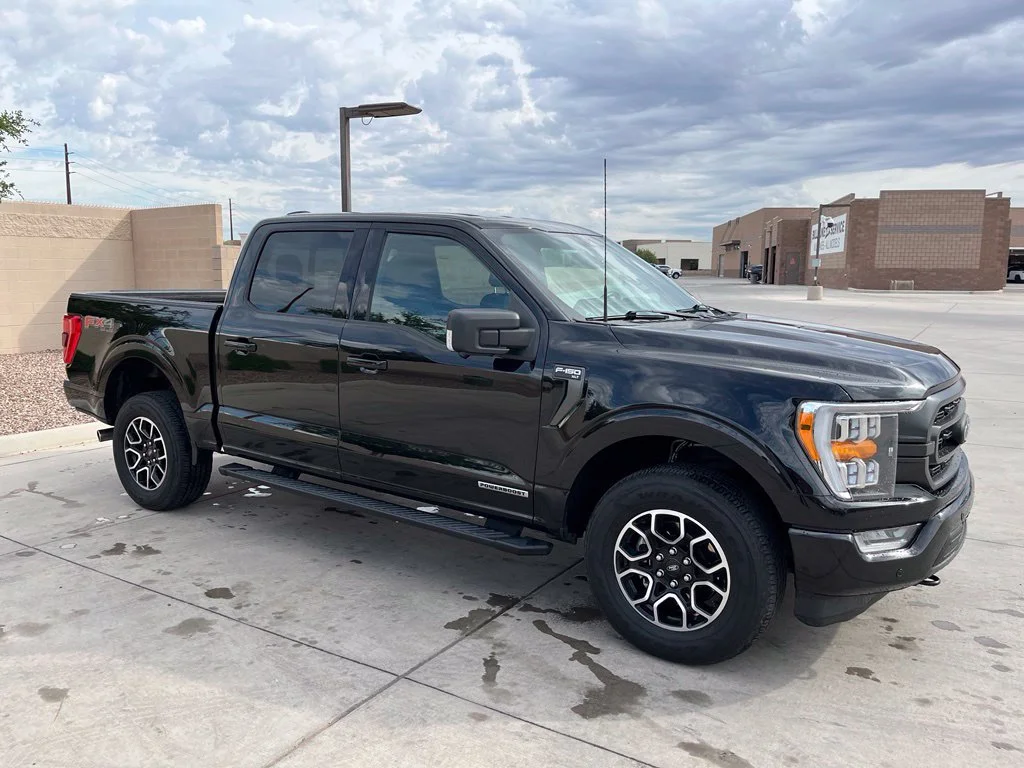 Used 2022 Black Ford XLT image 5