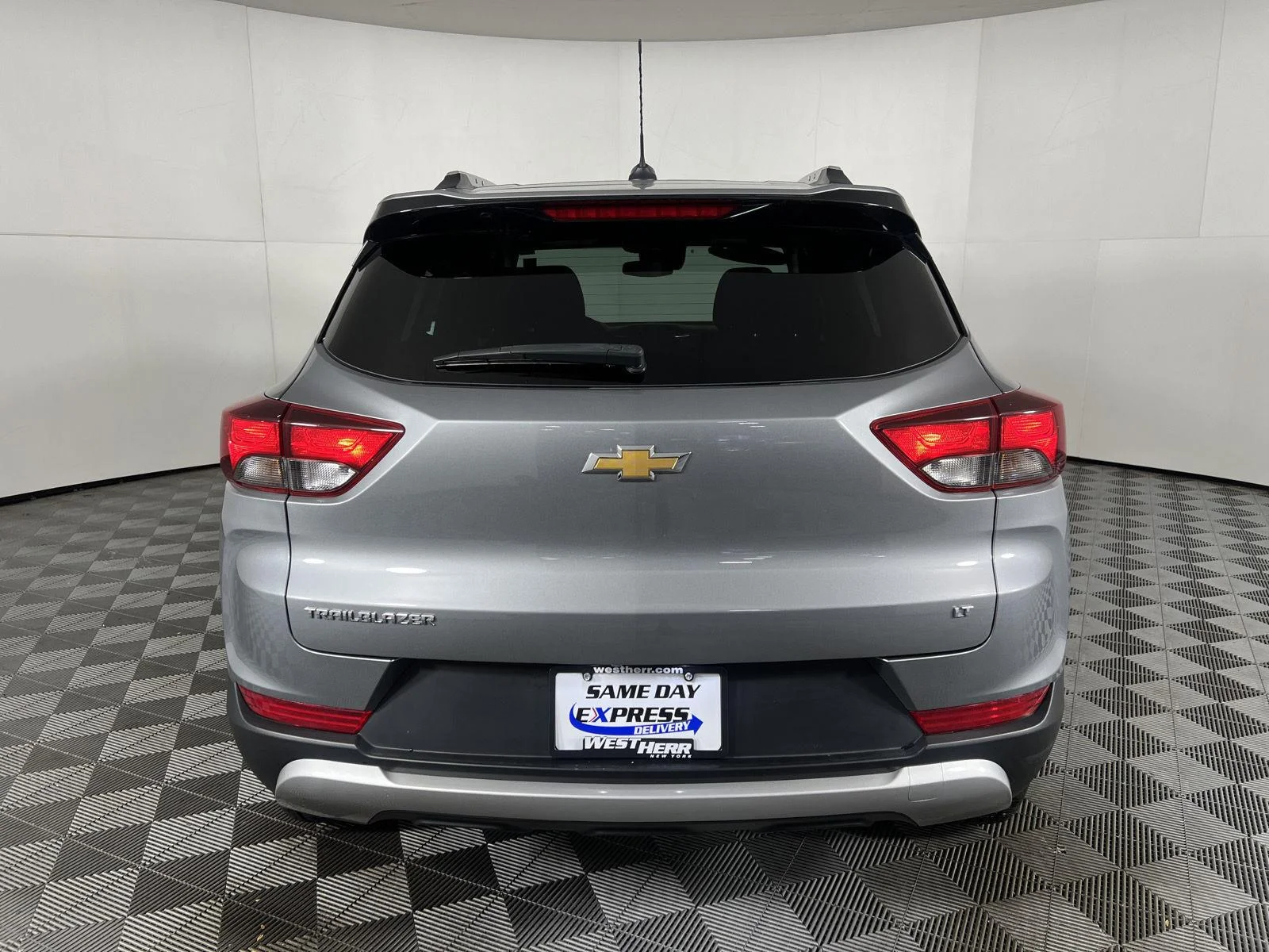 Used 2023 Sterling Gray Metallic Chevrolet LT image 40