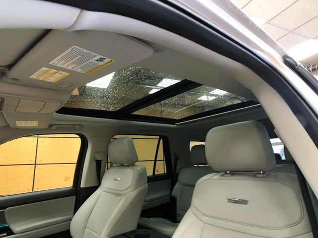 Used 2025 Oxford White Ford Platinum image 18