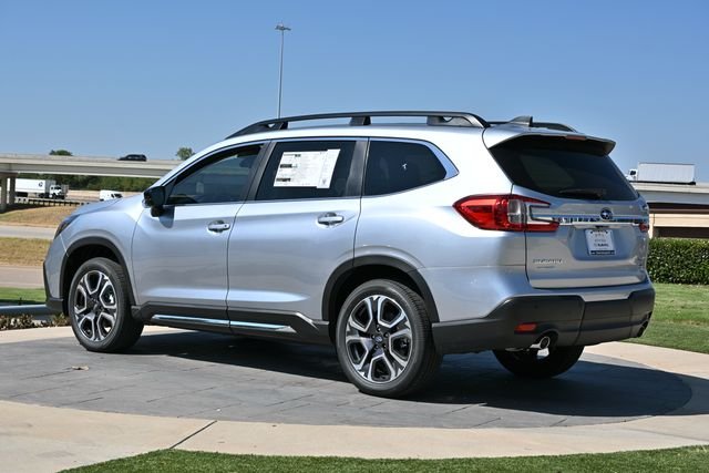 New 2026 Silver Subaru Limited 7-Passenger image 5