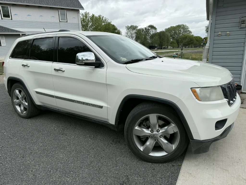 2012 Jeep Grand Cherokee Overland 4WD's photo