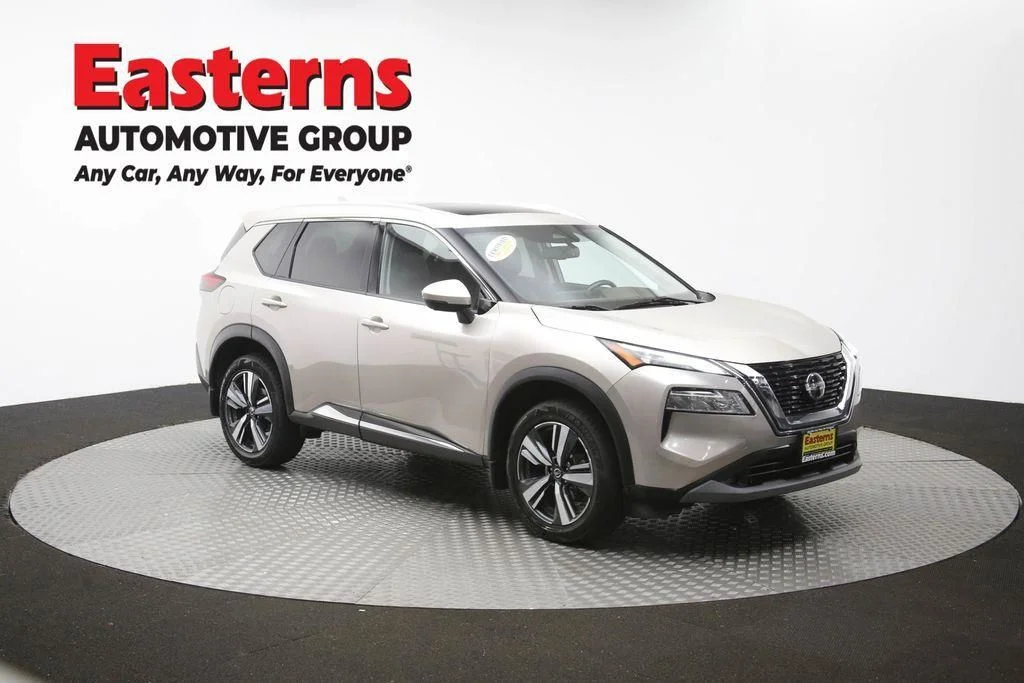 Used 2021 Gold Nissan SL image 53