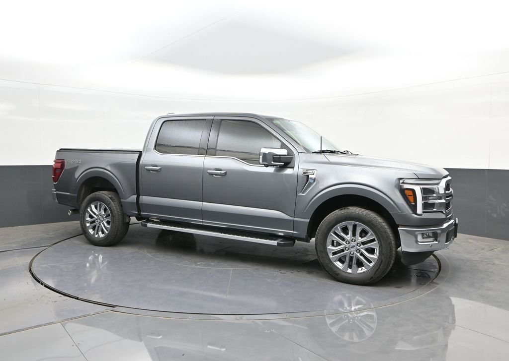 Used 2024 Gray Ford Lariat image 17