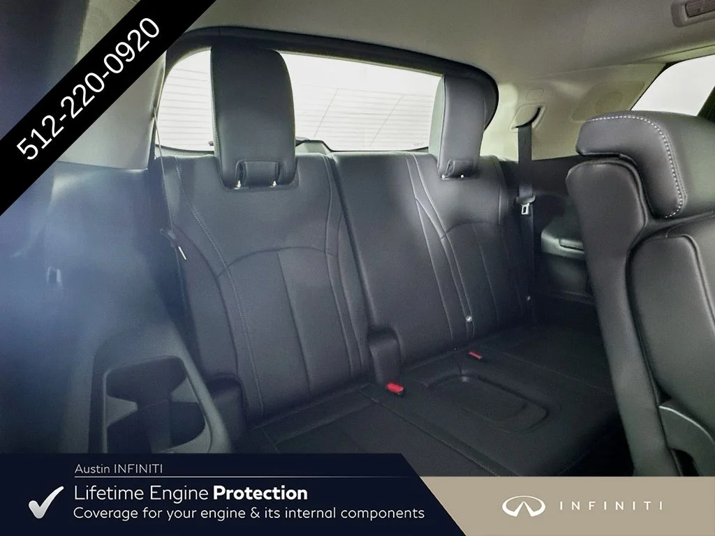 New 2027 RADIANT WHITE INFINITI LUXE image 36