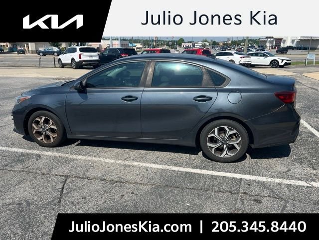 2020 Kia Forte LXS AT's photo