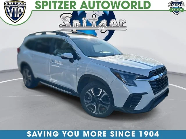 2023 Subaru Ascent Limited 7 Passenger's photo