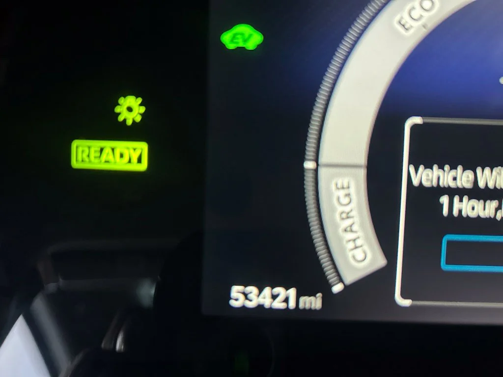 Certified Used 2025  Toyota SE image 16