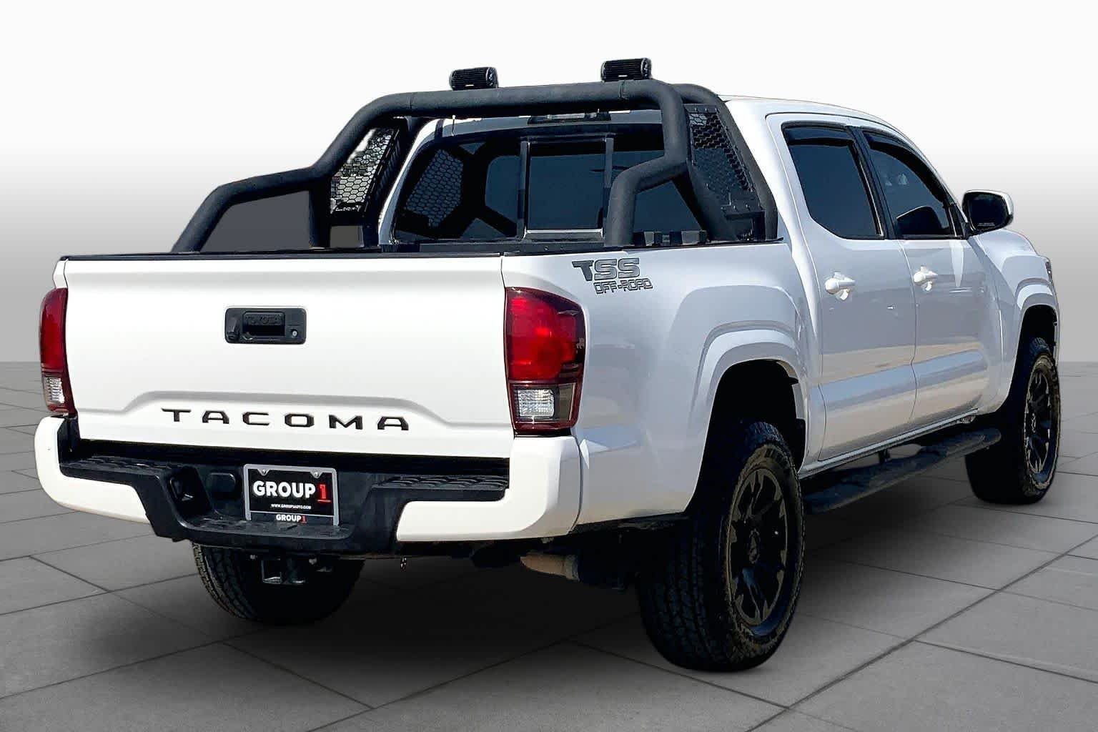 Used 2021 Super White Toyota SR5 image 13