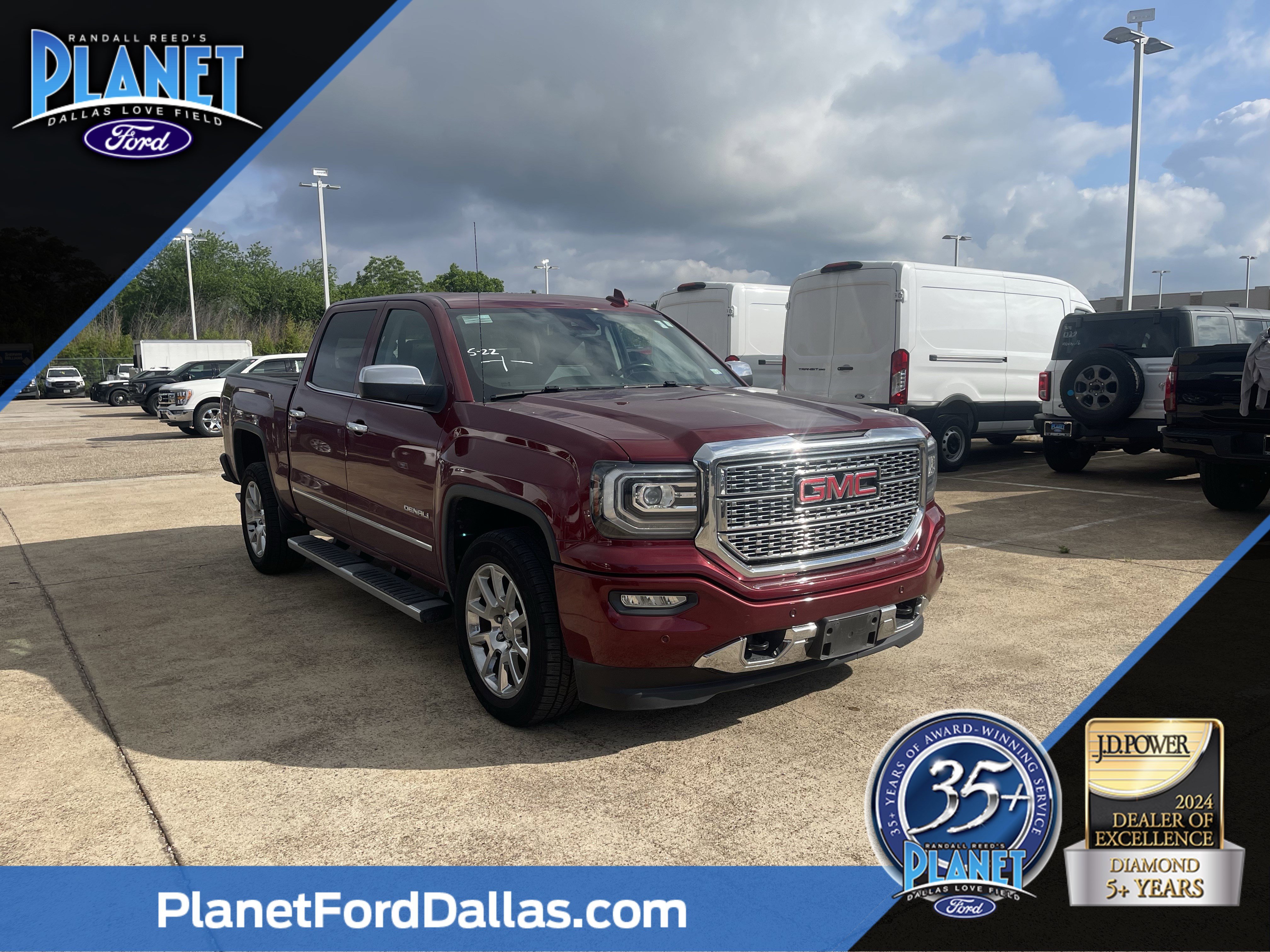 2017 GMC Sierra 2WD Crew Cab Short Box's photo