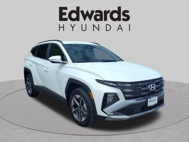 New 2026 White Hyundai SEL Premium AWD image 3