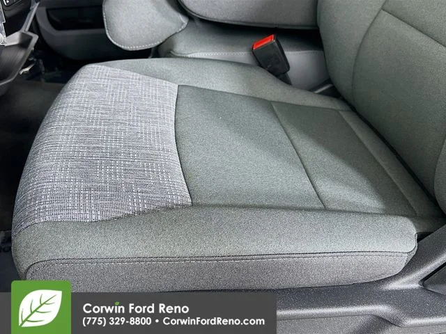 New 2026 Oxford White Ford XLT image 21