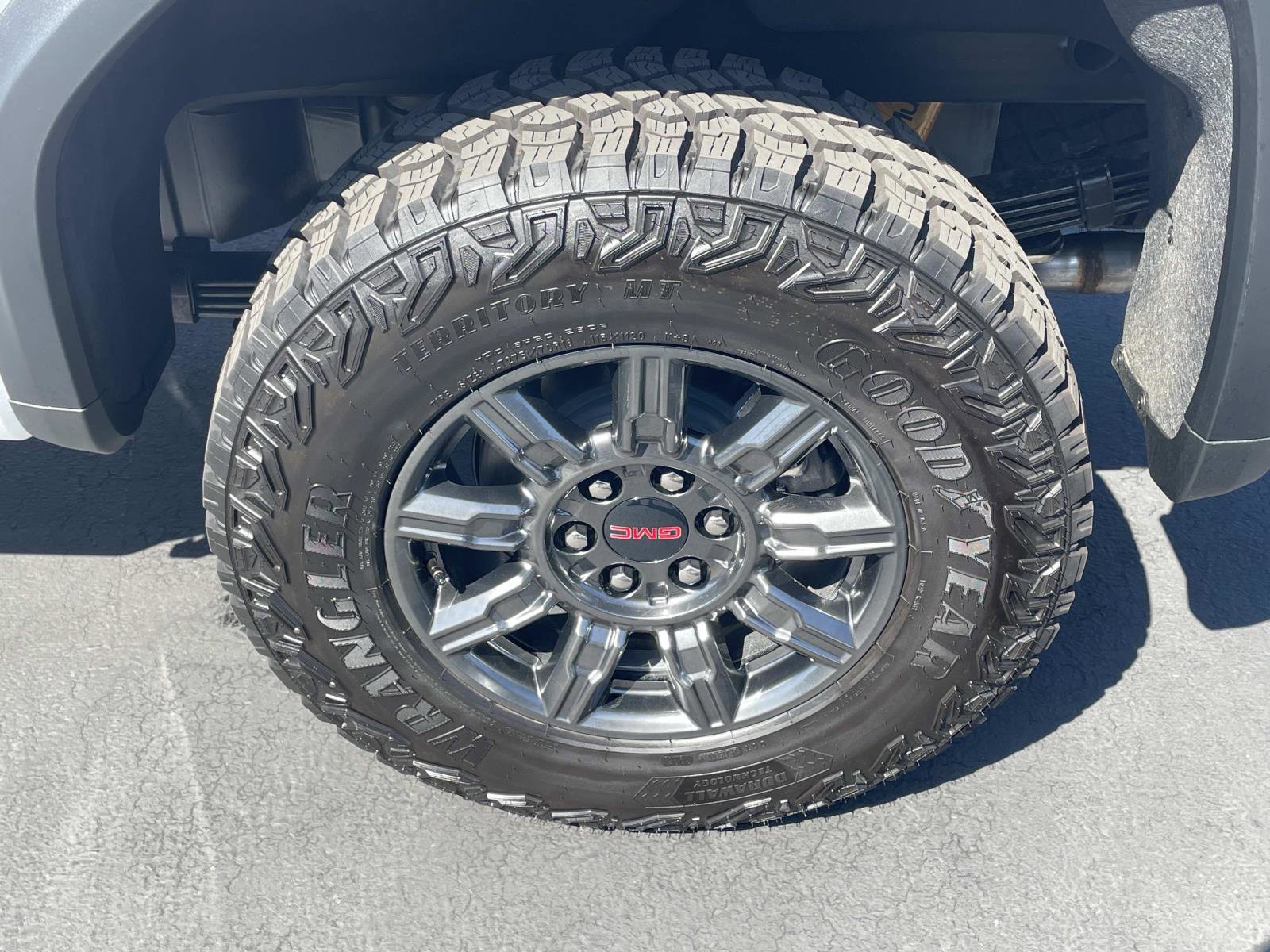 2026 GMC Sierra 1500 AT4X - Photo 30