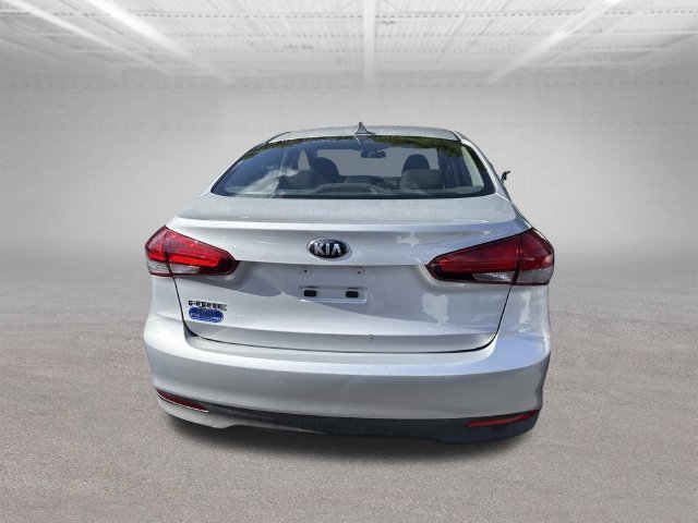 Used 2018 Silky Silver Kia LX image 6