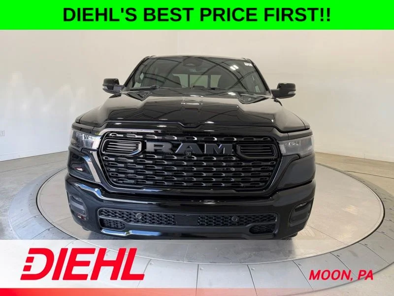 New 2026 Diamond Black Crystal Pearl-Coat Exterior Paint RAM Big Horn/Lone Star image 2