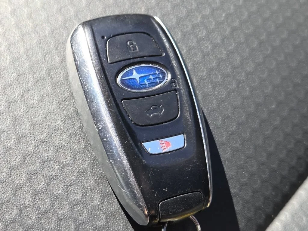 Used 2022 Ice Silver Metallic Subaru Wilderness image 41