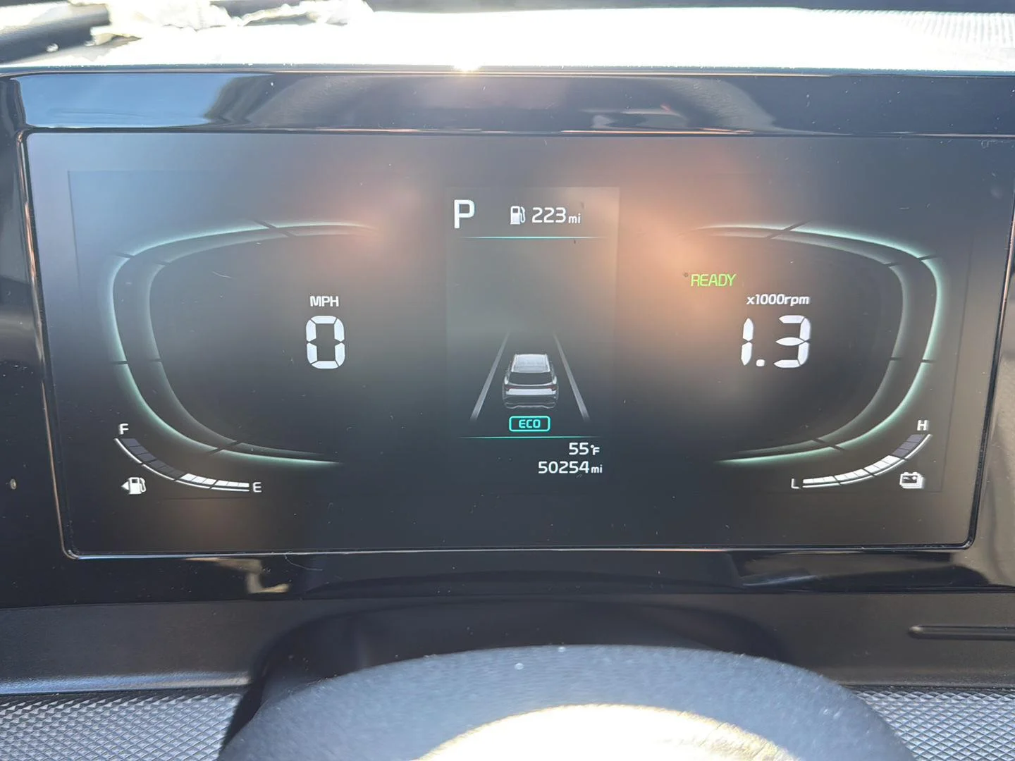 Used 2023 Gravity Gray Kia LX image 9