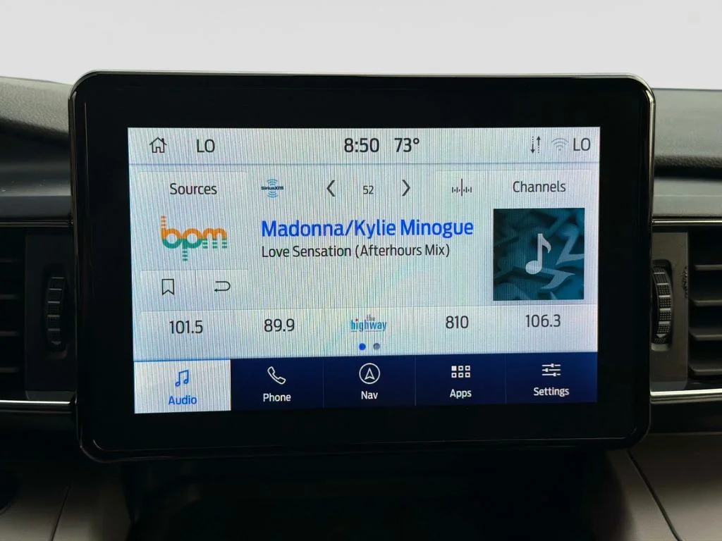 Used 2023 Agate Black Metallic Ford XLT image 26