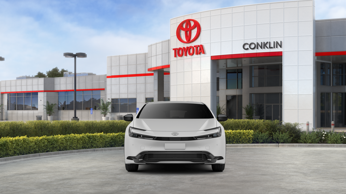 New 2026 Wind Chill Pearl Toyota LE image 17
