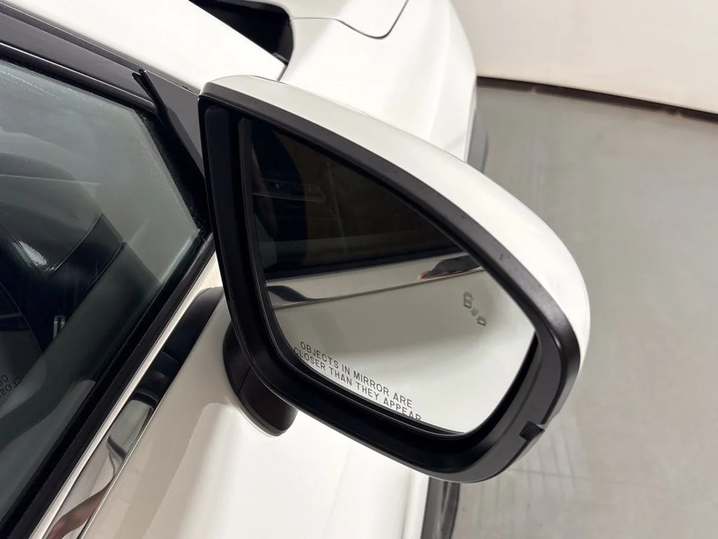 Used 2025 White Nissan SV image 13