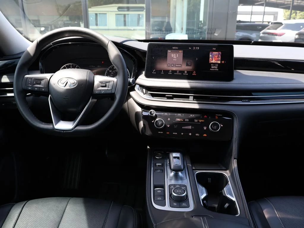 Certified Used 2023 Gray INFINITI PURE image 24