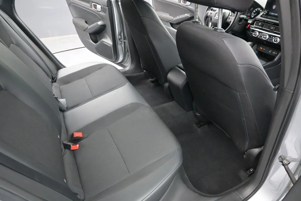 Used 2024  Honda Sport image 13
